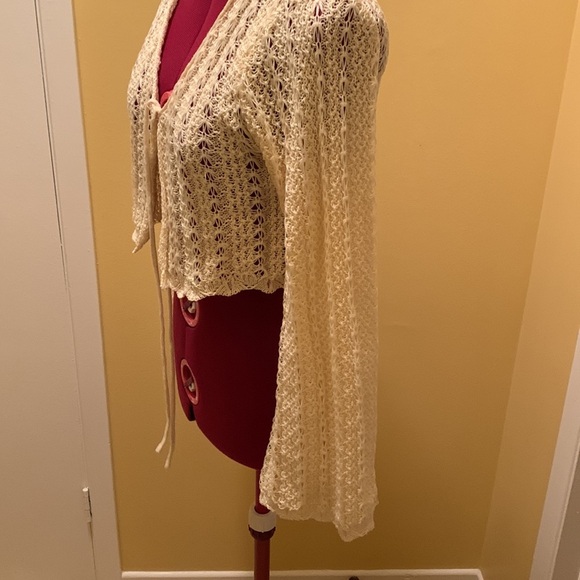 Shein Cropped sweater with front ties NWOT - Picture 5 of 9